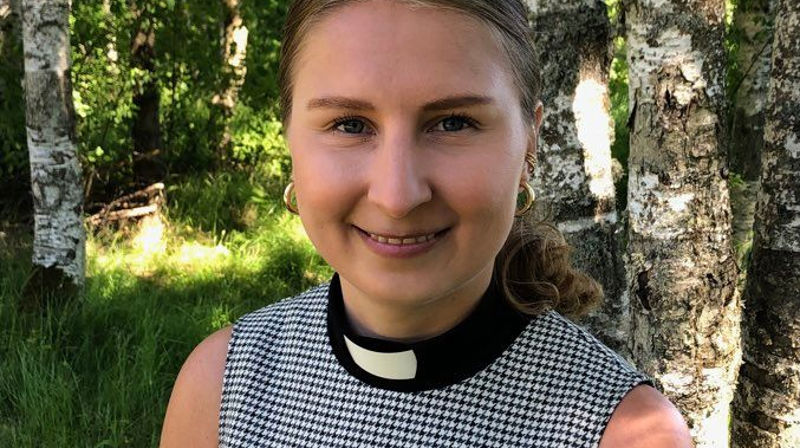 Benedicte Gusland ordineres til prest i Hedrum kirke 12. mars.