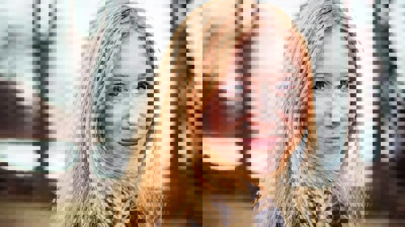 Sangeren Liv Neslow.