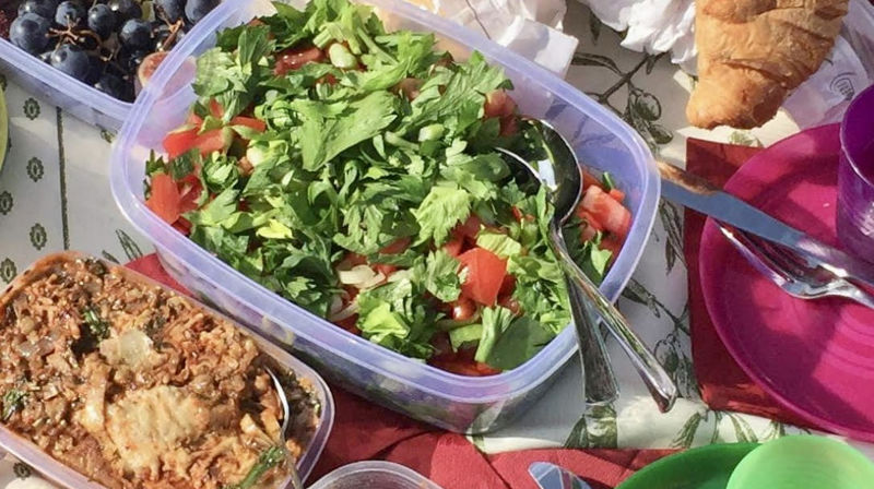 Møteplass med middag og språkkafé