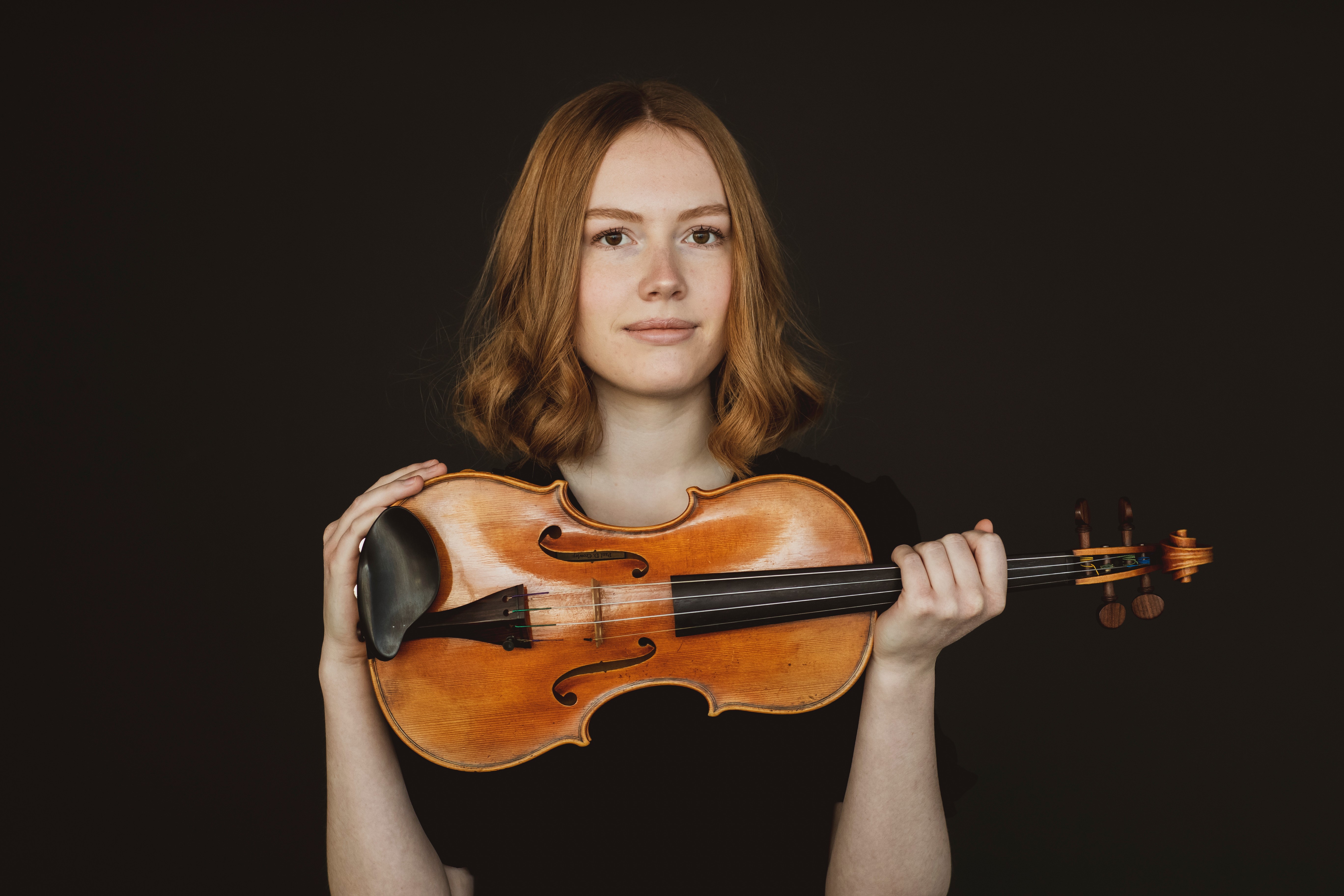 Fiolinisten Rebecca Nøstrud Isaksen.