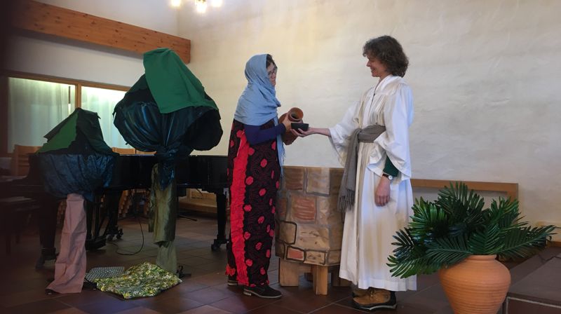 Utekirke med oppgaver hele helgen i Nanset og Østre Halsen kirke