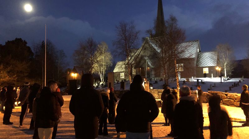 Frå utegudstenesta ved Lesja kyrkje, 2020