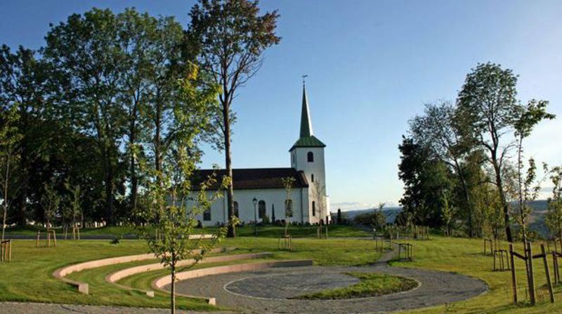 Konfirmanter i Tranby og  Lierskogen kirke våren 2017
