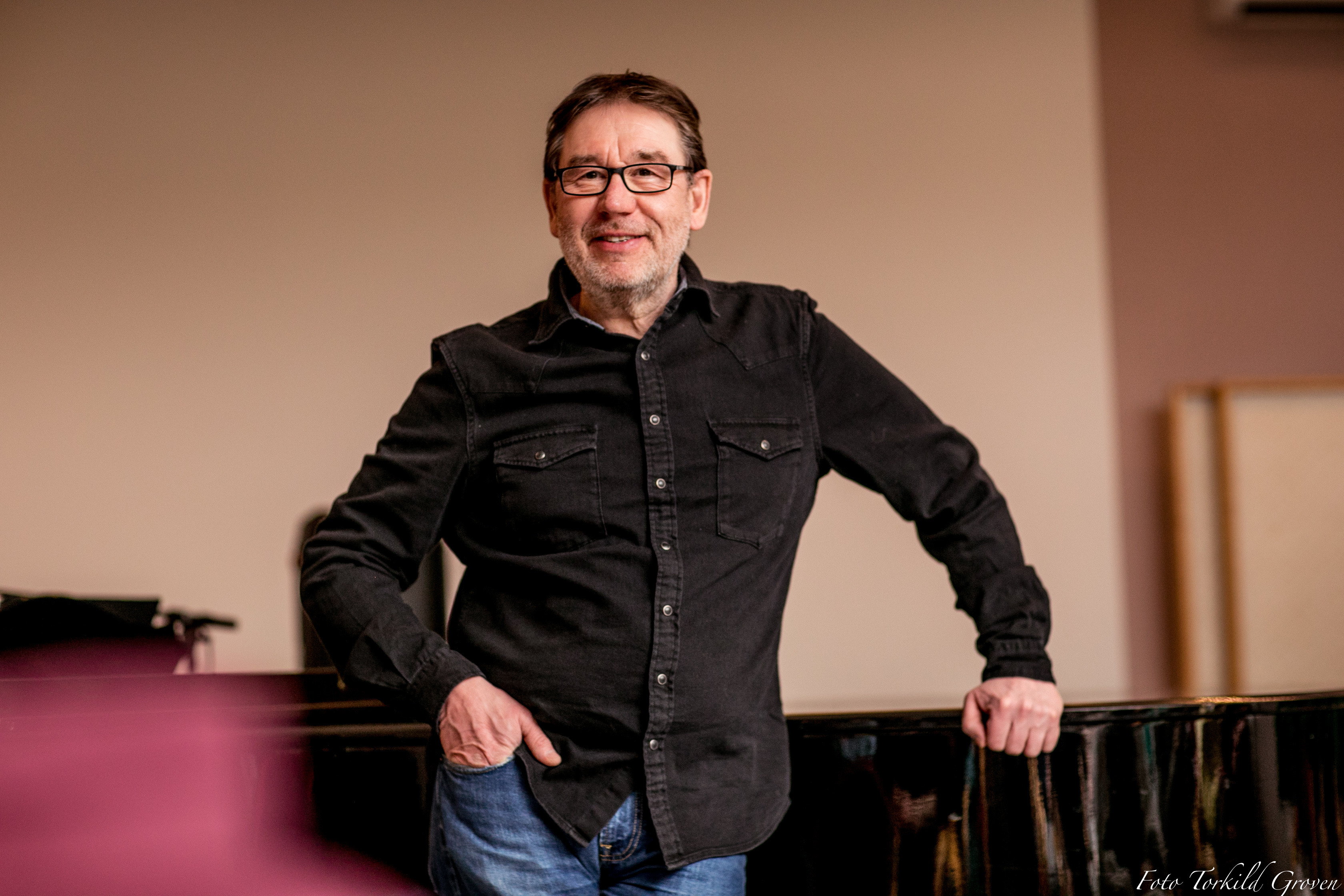 Jon Lotterud trio og koret Tell it