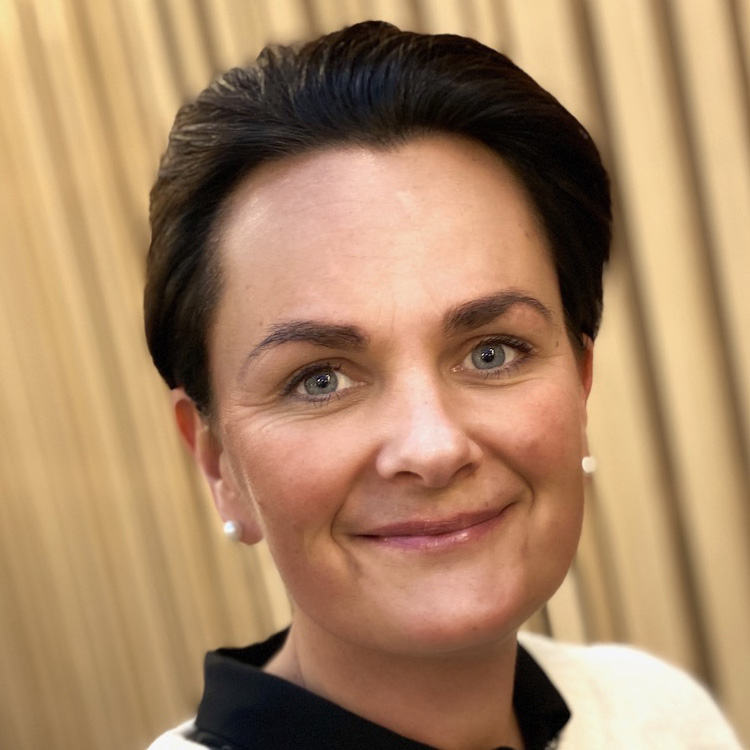 Elisabeth Fladstad