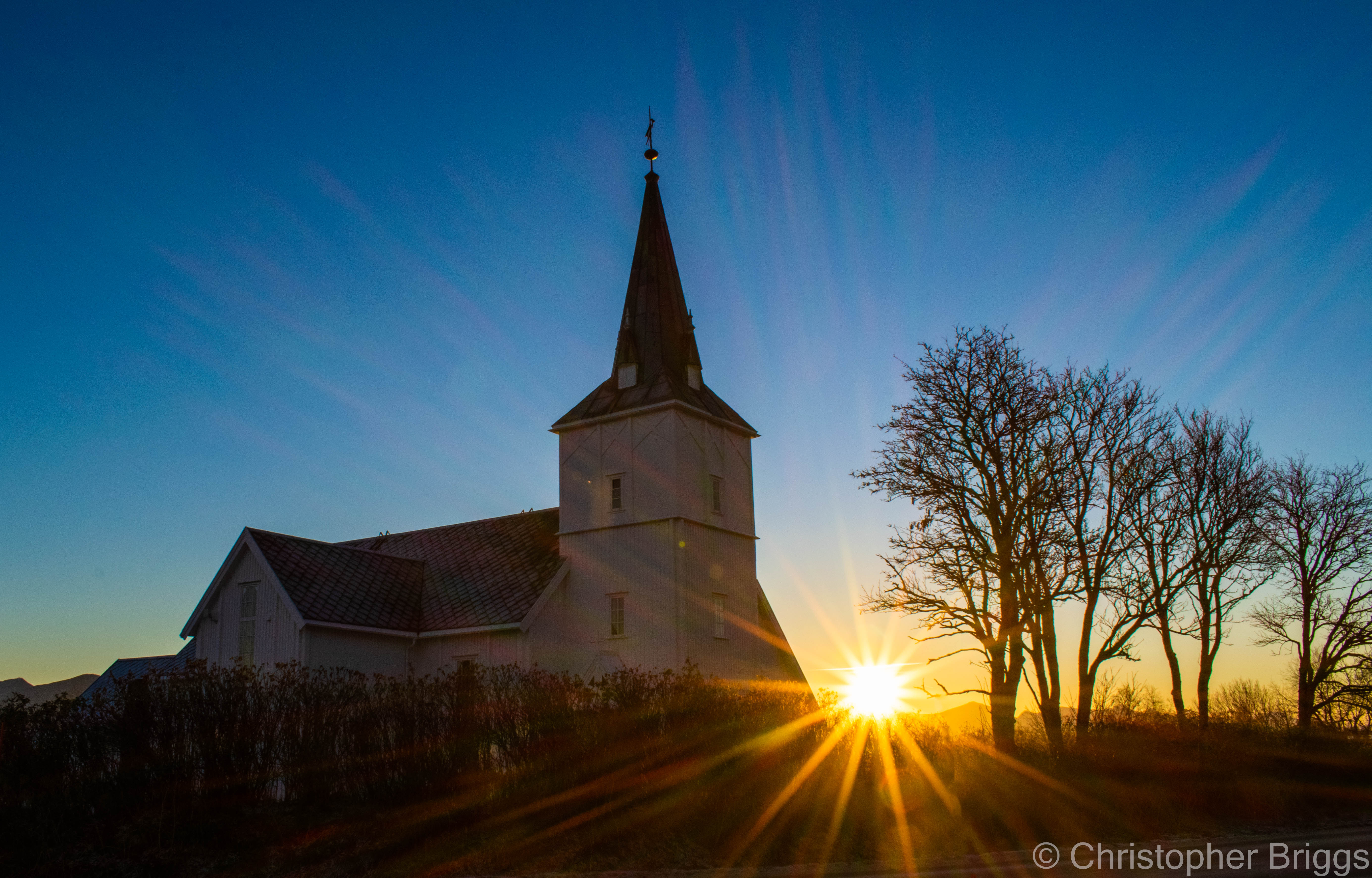 Besøk vår ny side - vi starter dette på nytt