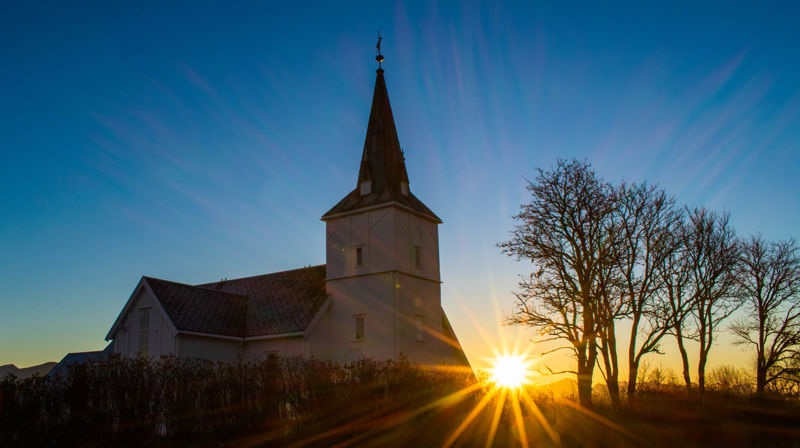 Besøk vår ny side - vi starter dette på nytt