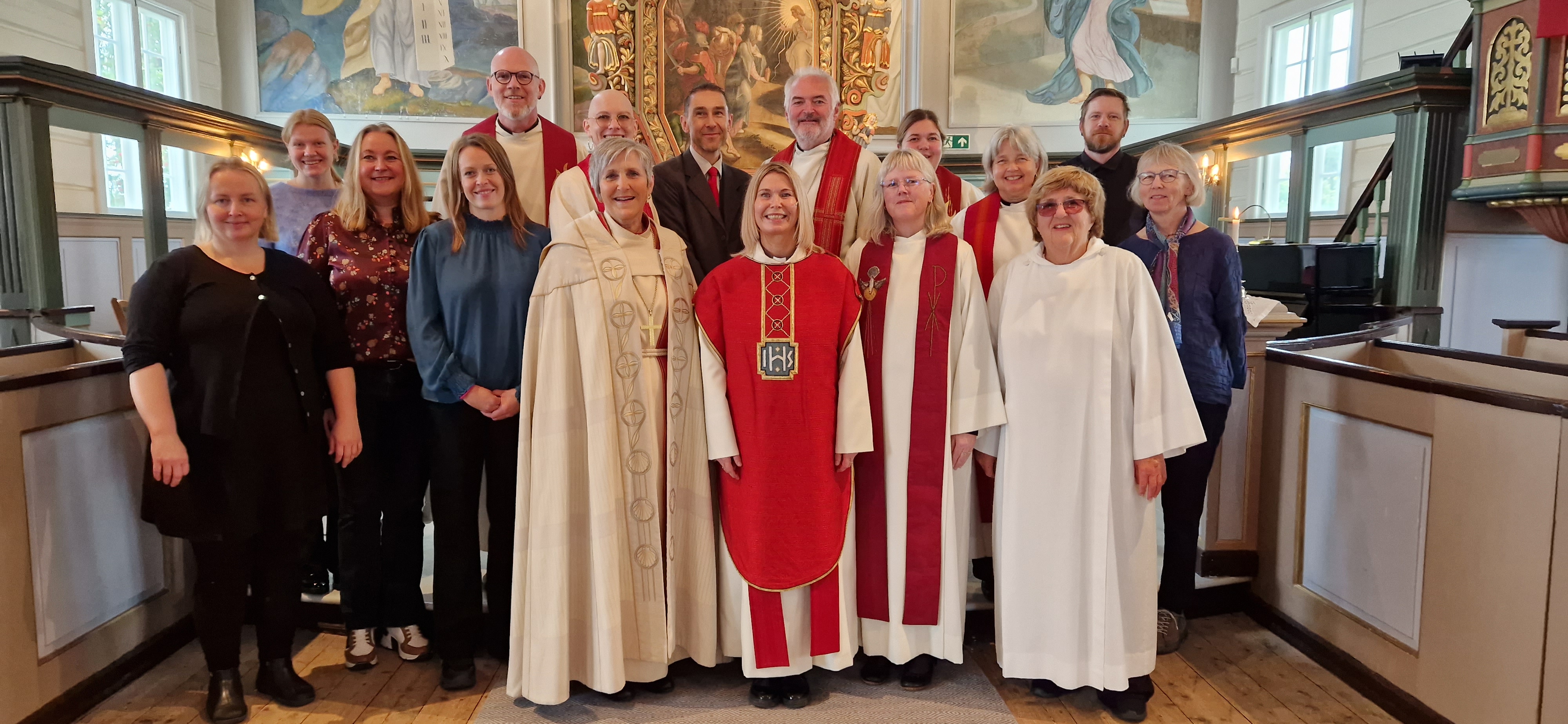 Hilde Andersen ble ordinert til prest i Malvik kirke