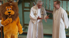 Løva, Helge Hitland og biskop Nordhaug i 2009