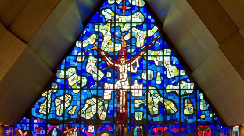 Velkommen til Gudstjeneste for små og store med utdeling av 4-års bok!