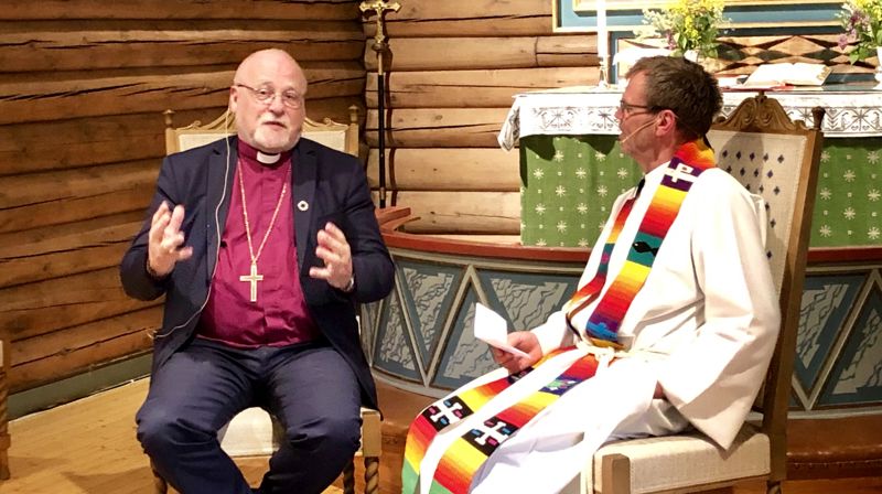 Biskopen på vesper: – Kirken må være med på å minke forskjellen mellom rik og fattig