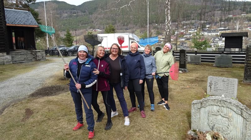 F. v.: Rita, Åse, Anni Merete, Marie, Alise og Tove