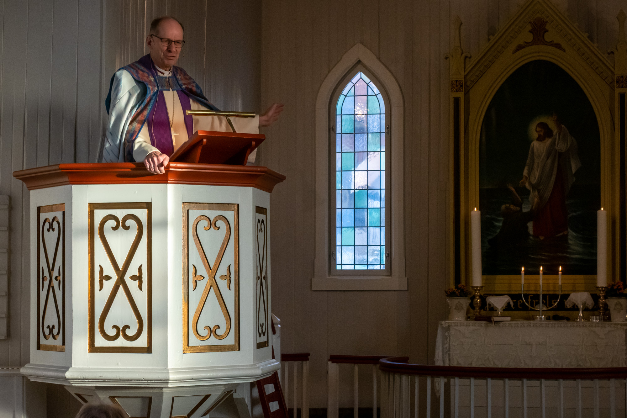 Biskop Olav Øygard i Honningsvåg kirke
