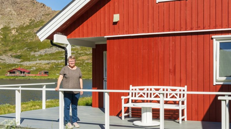 Liv på hytta i Østerelva. Foto: Kjell Bendik Pedersen/Radio Nordkapp