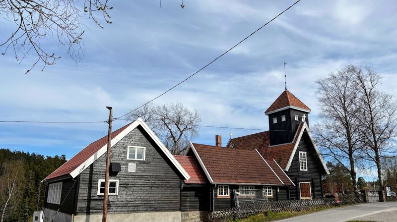 Festgudstjeneste og åpning av kirkestua