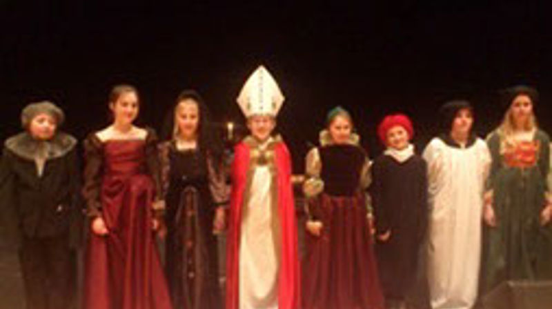 Fra Opphaug skole sin forestilling i 2012