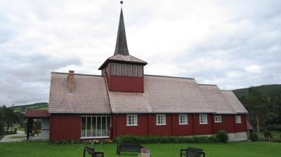 Info om Dalsbygda kirke, kapell og gravplass.