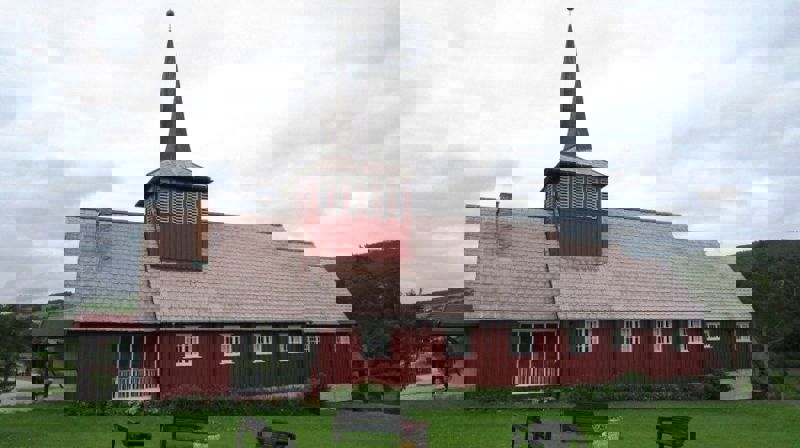 Info om Dalsbygda kirke, kapell og gravplass