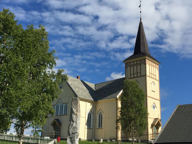 Os kirke. Foto: Kirken i Os