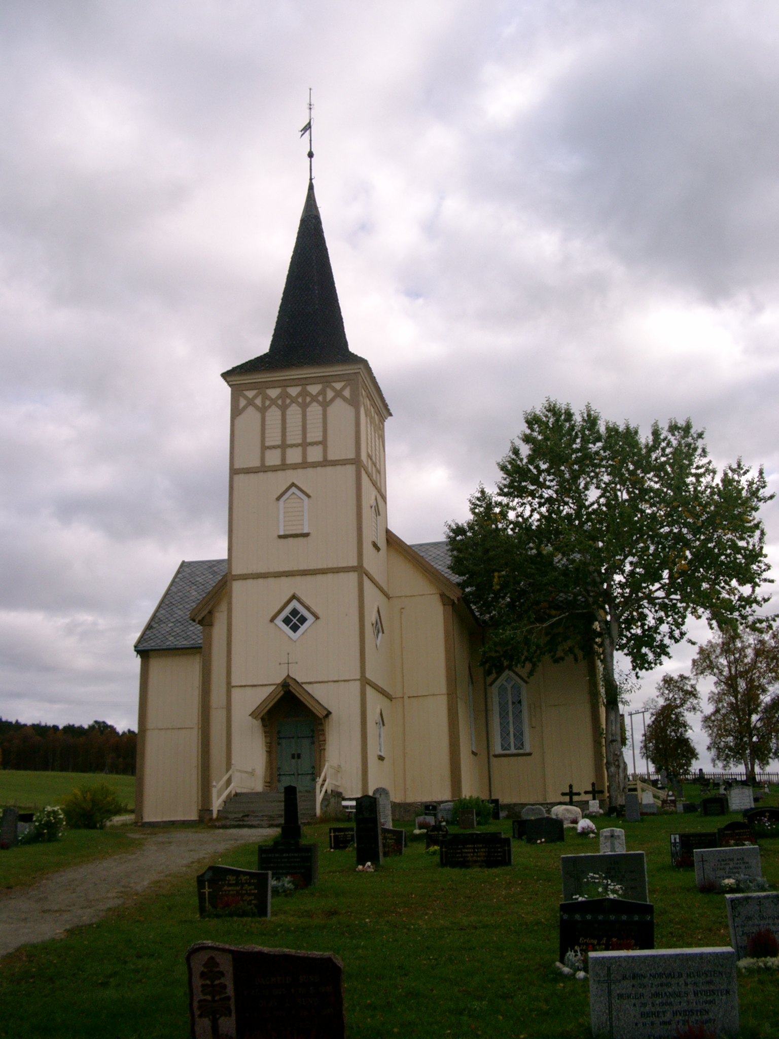 Konfirmanter i Os kirke 17. oktober 2020.