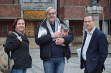 Nestleder i fellesrådet Lasse Bjølgerud, kirkeverge Robert Wright og seksjonsleder Helga Lindland inntar Oslo Rådhus for å påvirke den nye kulturkomiteen. 