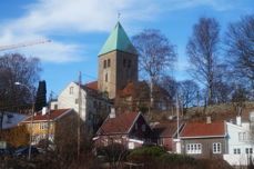 Gamle Aker kirke på St.Hanshaugen. Nå kan menighetene i Oslo lære mer om å gjøre kirken synlig i lokalmiljøet. 