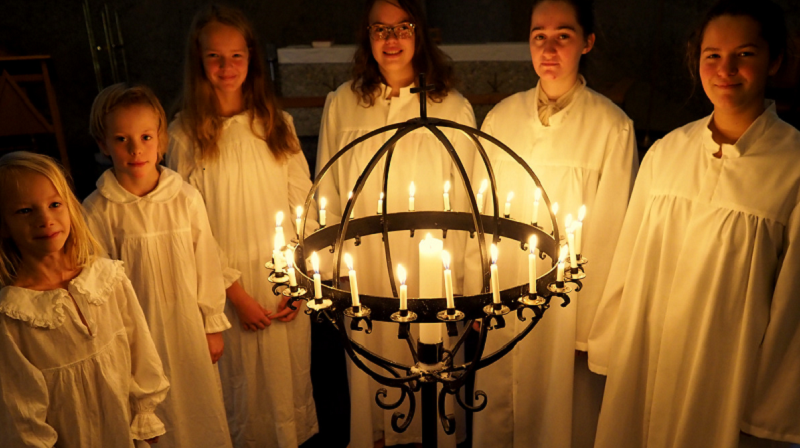 Feir Lucia-dagen i Bakkehaugen 13. desember kl. 18!