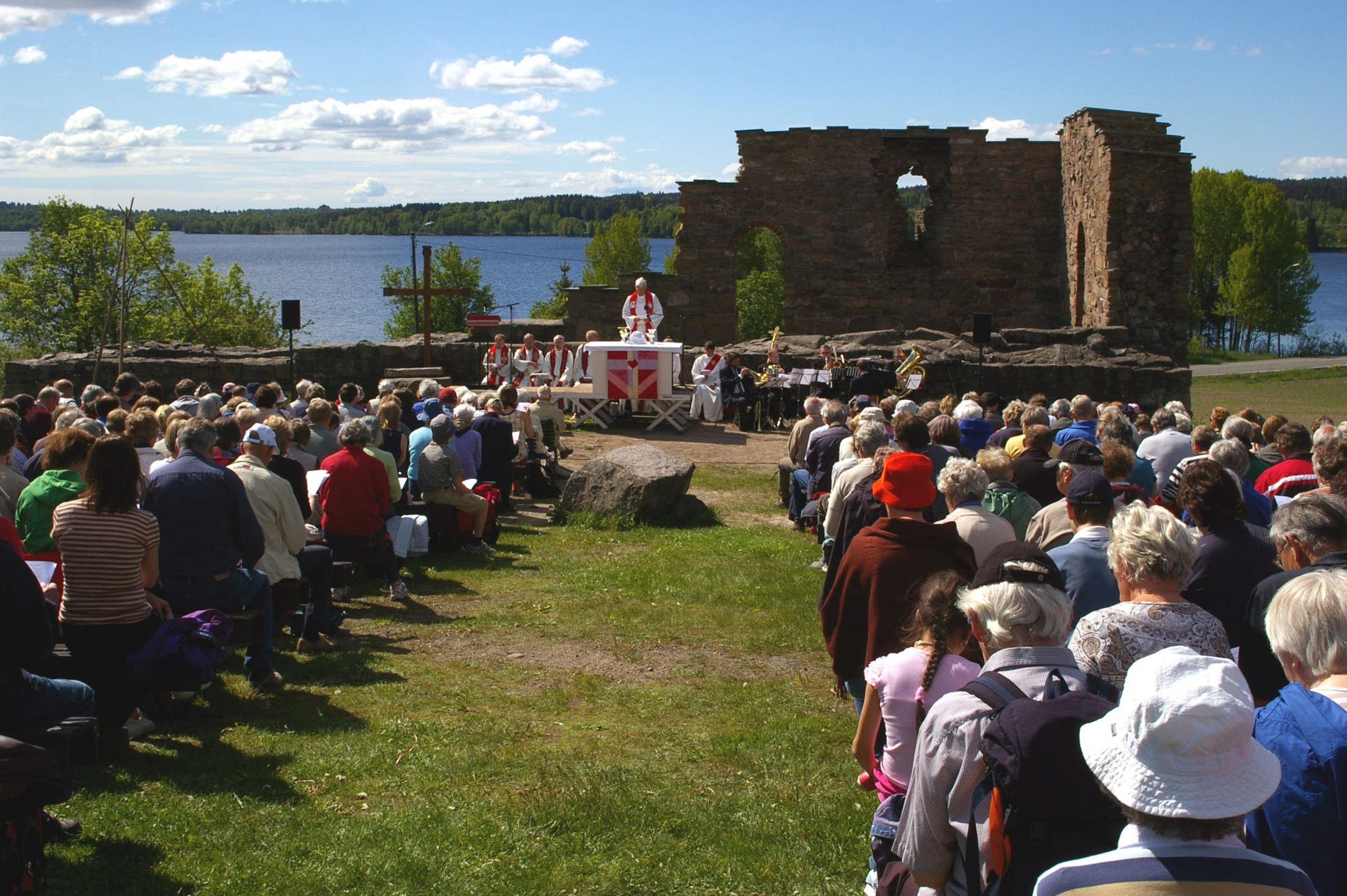 Pinse i Maridalen 5. juni kl.11.15