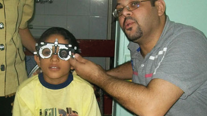 Øyeoperasjoner og tilpassing av briller er blant helsetilbudene på klinikken på