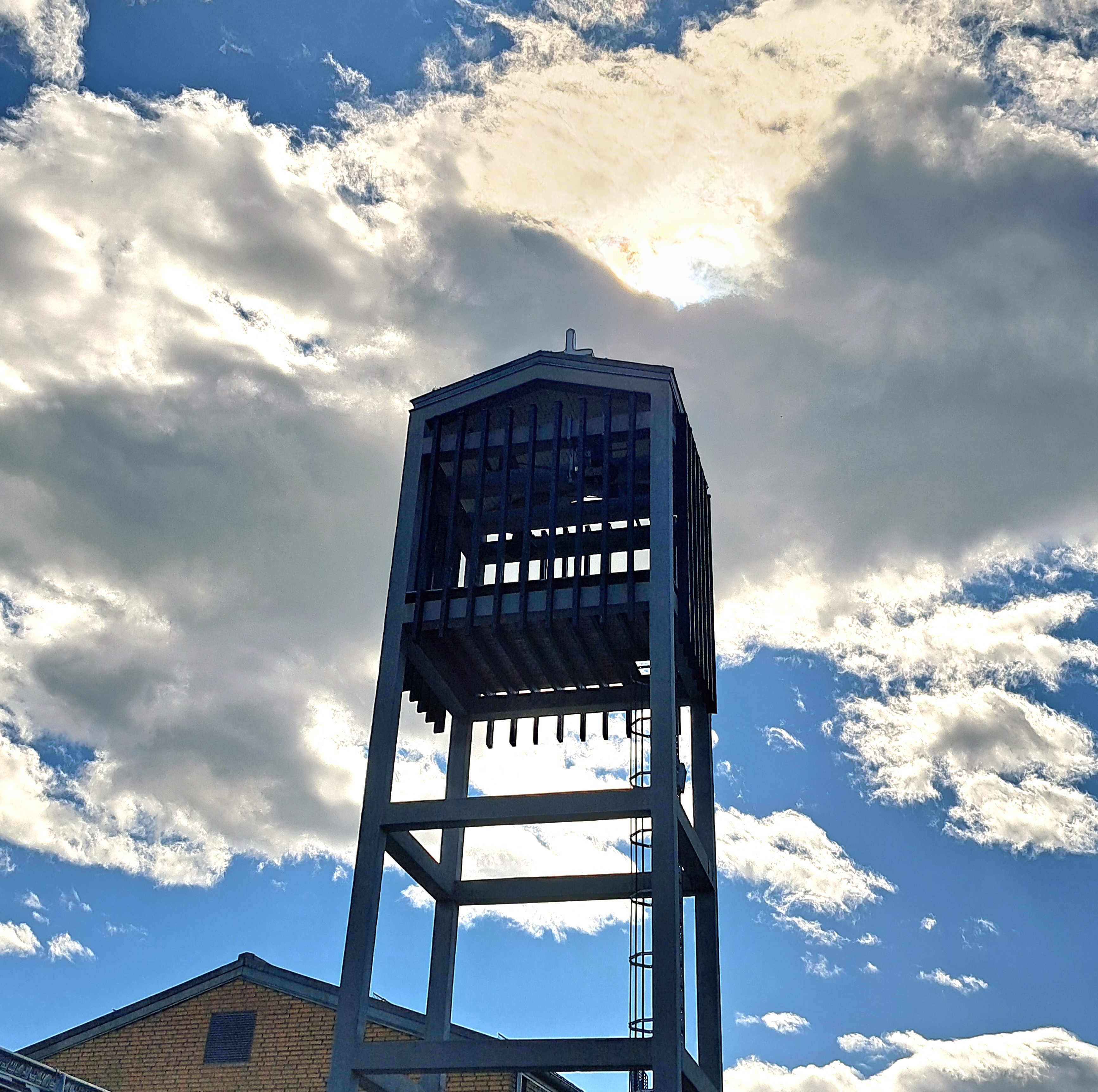 Kirkeklokkene ringer for Gaza