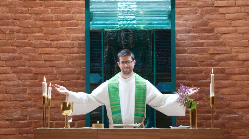 Sommergudstjenester Holmlia kirke og Hauketo-Prinsdal kirke.
