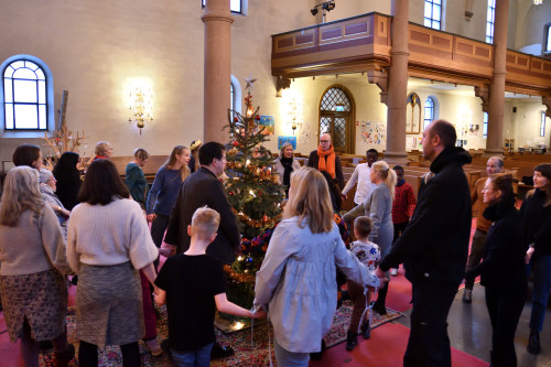 Bilde fra gudstjeneste/juletrefest