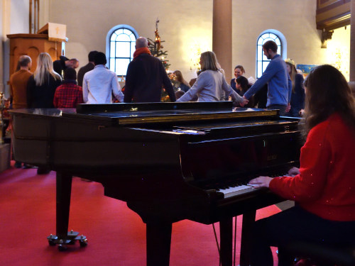 Bilde fra gudstjeneste/juletrefest