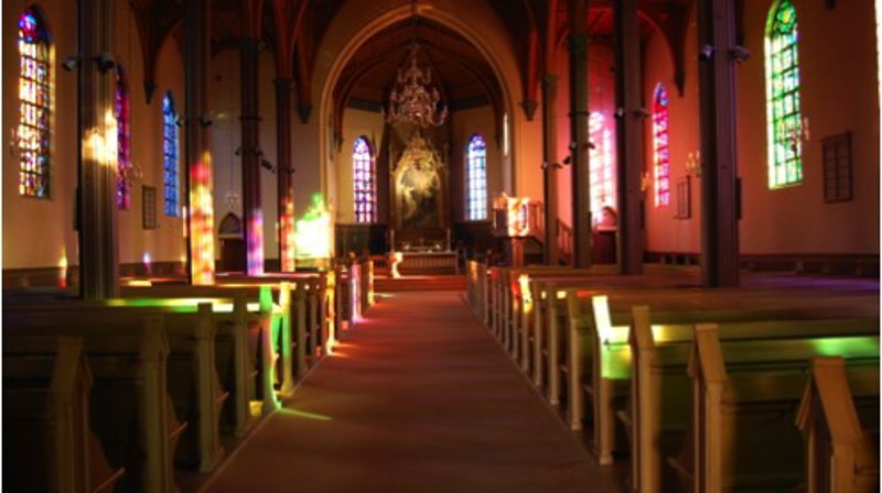 Om Kampen kirke