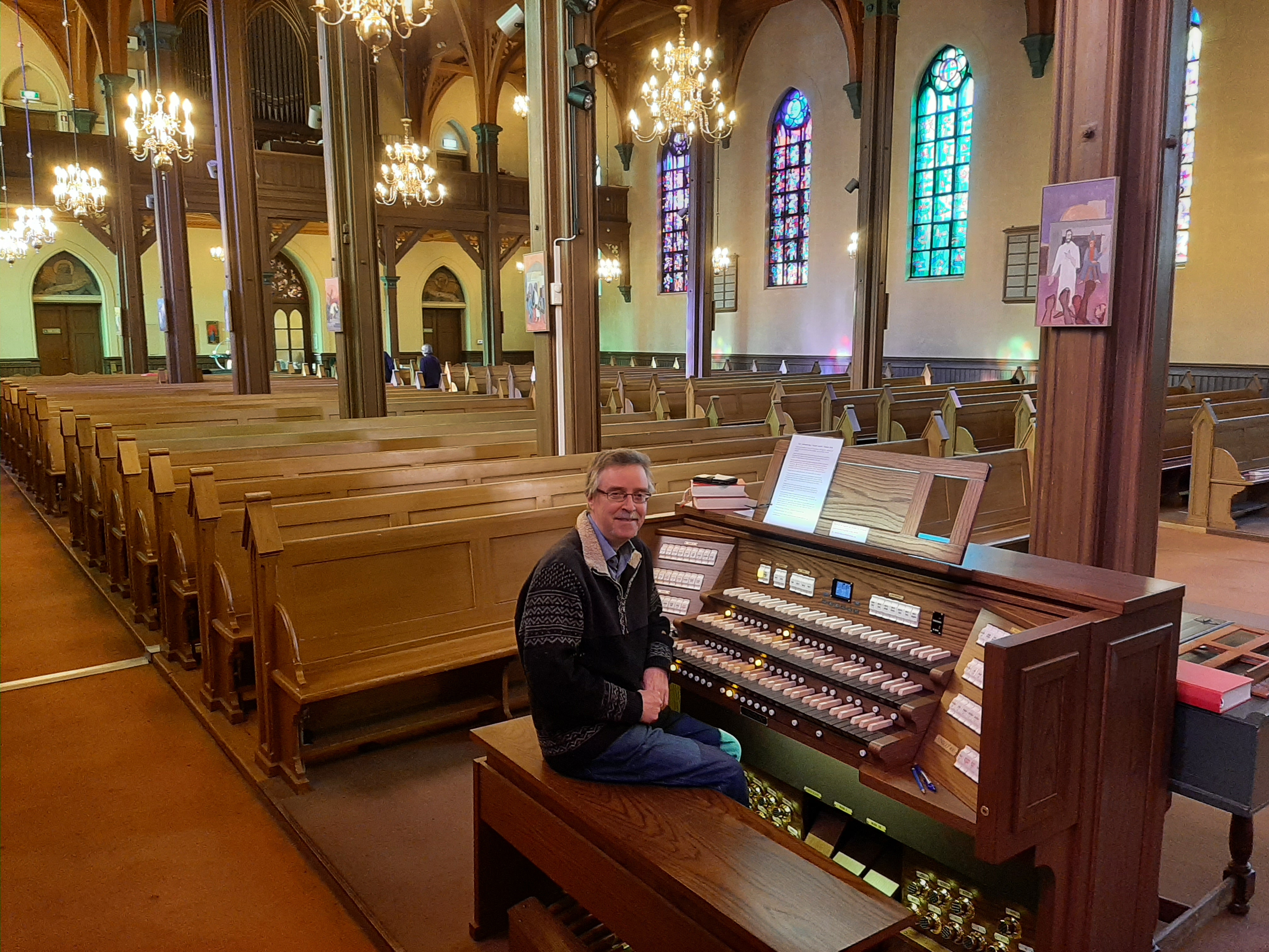 Kirken har fått nytt orgel!