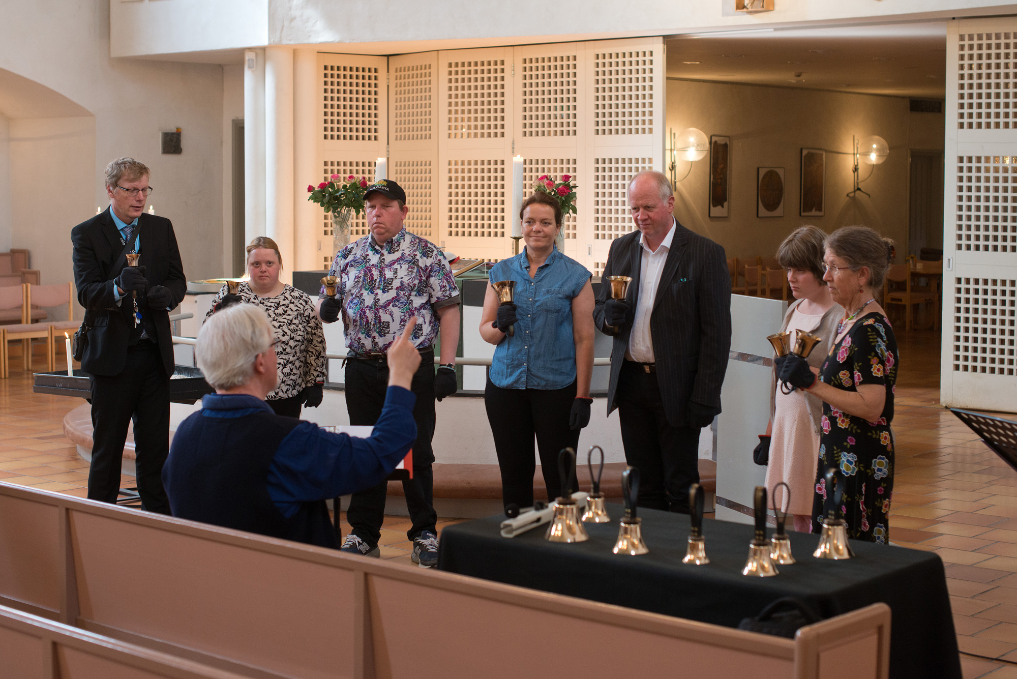 Burghard Wellmann og klokkeklang. Foto: Reiner Schaufler