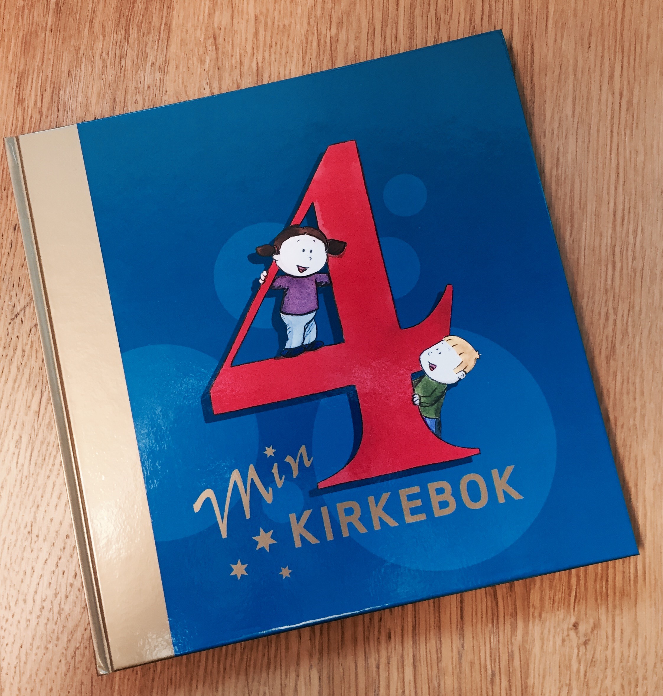 4-årsbok
