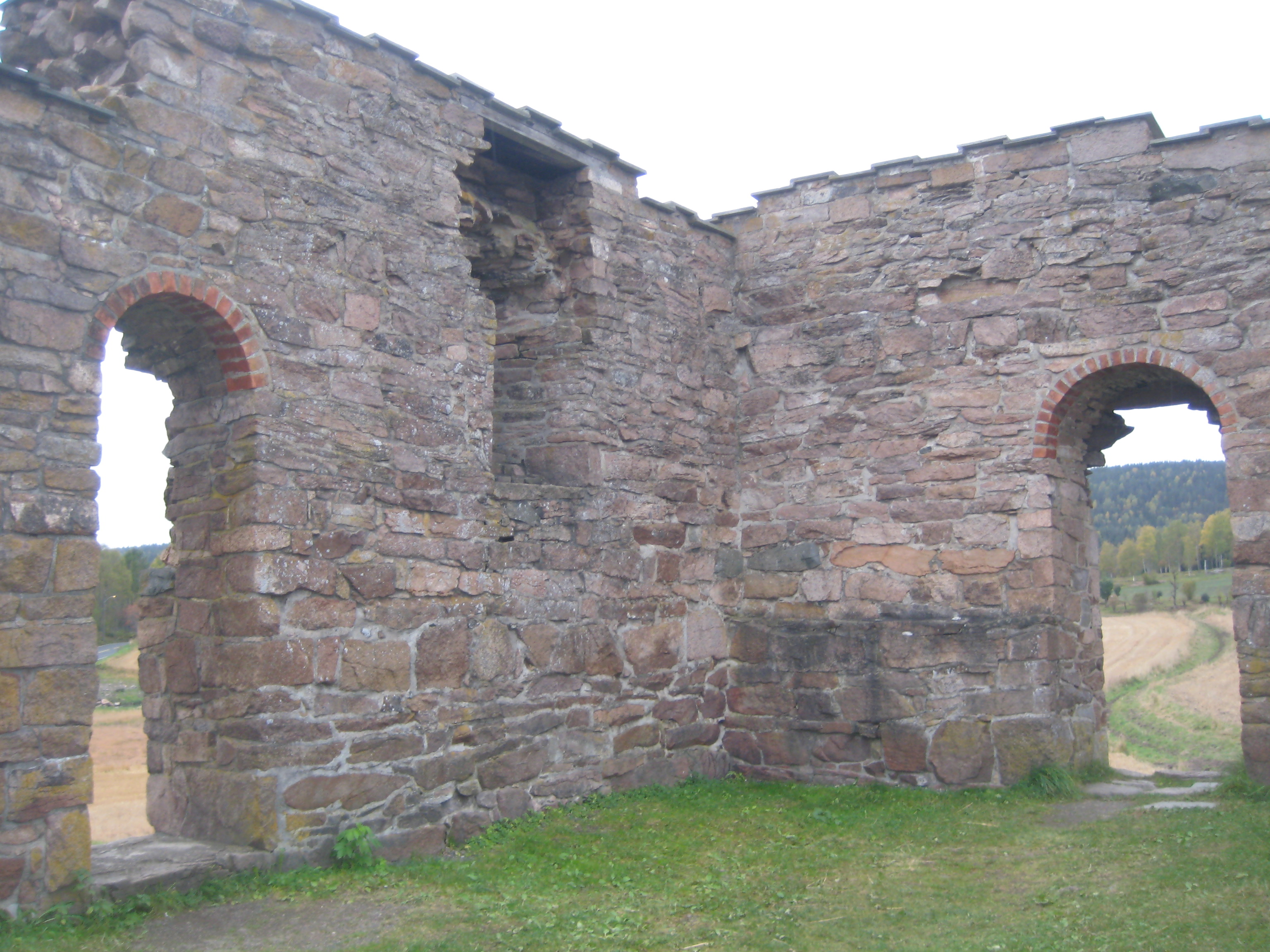 2. pinsedag kl 11.15 i kirkeruinen