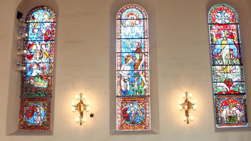 Glassmaleriene av Emanuel Vigeland