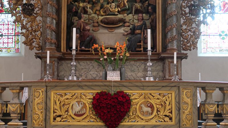 Alteret under dagens høymesse der 7 år etter terrorangrepene 22. juli ble markert. (Foto: Jonas Lind Aase)