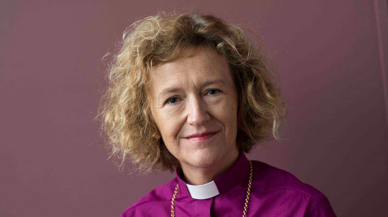 Biskop Kari Veiteberg på besøk i Paulus kirke