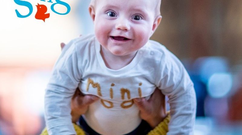 Babysang i Røa kirke.