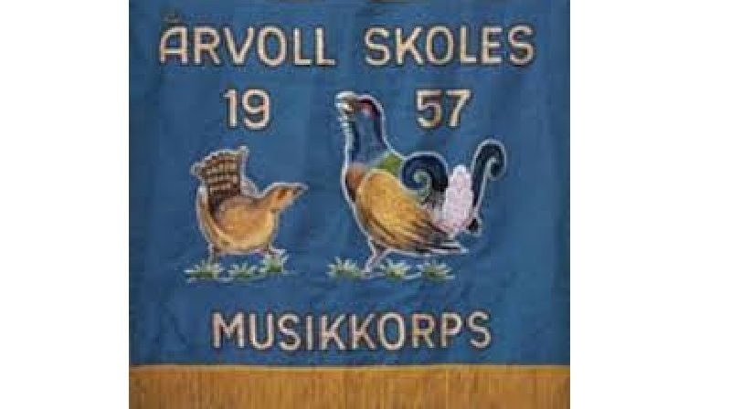 Årvoll skoles musikkorps kommer på gudstjenesten