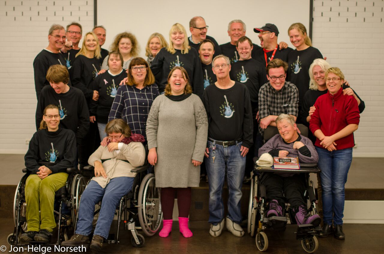 Gudstjeneste med Sing Along 1. mars