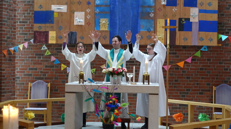 Gudstjeneste og menighetsmøte