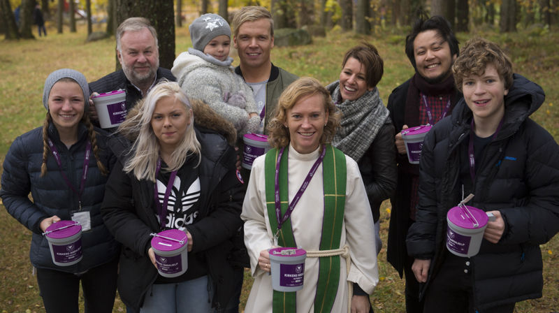 Hjelp verdens fattigste - bli bøssebærer 4. april