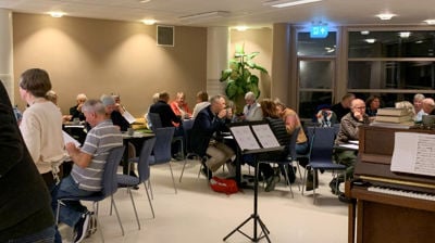 Fullt hus på allsongkveld