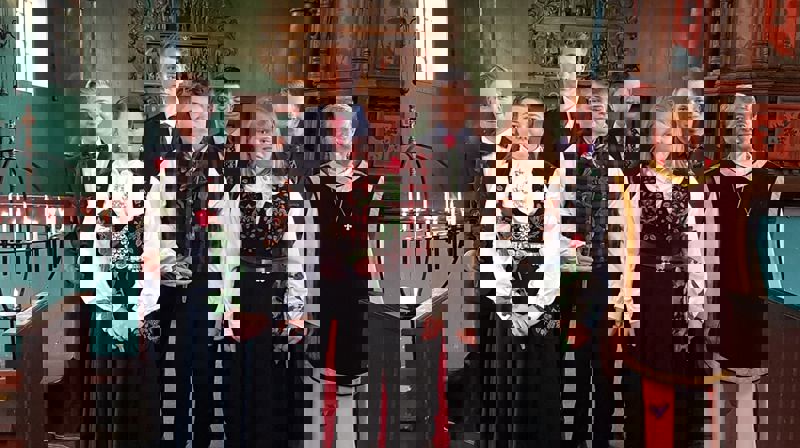 Årets konfirmantar Foto: Elisabeth Rødningen Kolbjørnshus