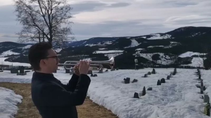 Takk til trompetist Tomas Karstensen.