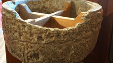 Døypefont Hegge kyrkje. Foto Saskia Aleida Van Veen.